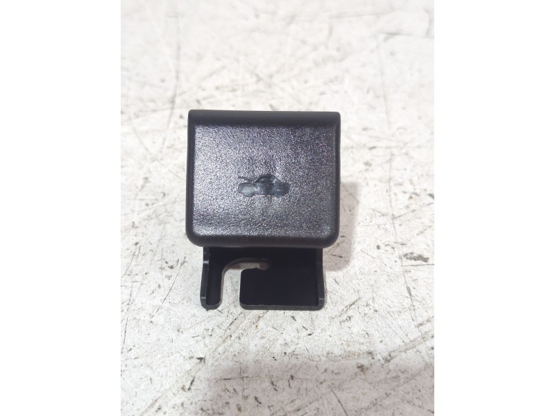 Recambio de tirador capot para mazda 3 hatchback (bp) skyactiv-x m hybrid awd (bp2h) referencia OEM IAM K3203  