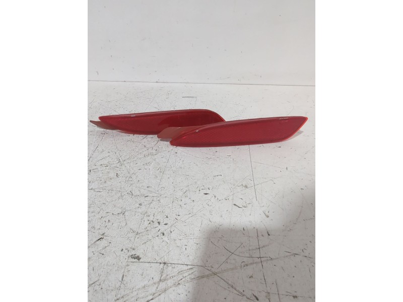 Recambio de reflector para mazda 3 hatchback (bp) skyactiv-x m hybrid awd (bp2h) referencia OEM IAM GRF5515L0  