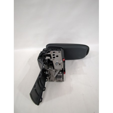 Recambio de apoyabrazos central para toyota yaris cross (mxp_) 1.5 hybrid (mxpj10) referencia OEM IAM 58857k0020  