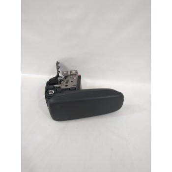 Recambio de apoyabrazos central para toyota yaris cross (mxp_) 1.5 hybrid (mxpj10) referencia OEM IAM 58857k0020  