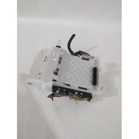 Recambio de caja reles / fusibles para toyota yaris cross (mxp_) 1.5 hybrid (mxpj10) referencia OEM IAM 82730K0110  