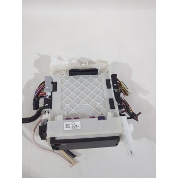 Recambio de caja reles / fusibles para toyota yaris cross (mxp_) 1.5 hybrid (mxpj10) referencia OEM IAM 82730K0110  