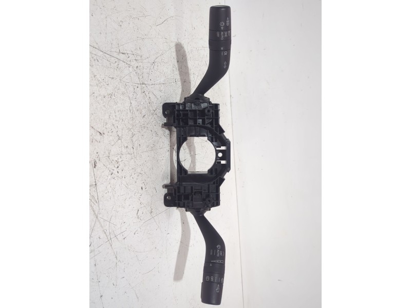Recambio de mando multifuncion para mazda 3 hatchback (bp) skyactiv-x m hybrid awd (bp2h) referencia OEM IAM C58HT132  
