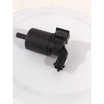 Recambio de bomba limpia para ssangyong tivoli 1.5 referencia OEM IAM A1751410060  