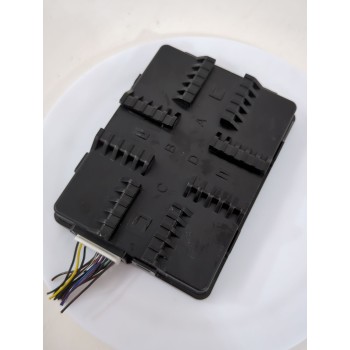 Recambio de modulo electronico para ssangyong tivoli 1.5 referencia OEM IAM F04010067A/8712035100/GW2407240276  