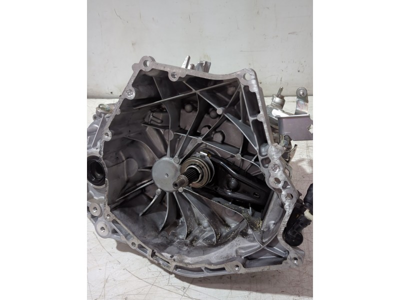 Recambio de caja cambios para mazda 3 hatchback (bp) skyactiv-x m hybrid awd (bp2h) referencia OEM IAM JM4BP6HH601325180  