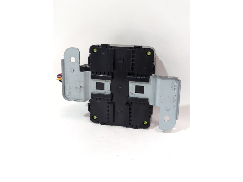 Recambio de modulo electronico para ssangyong tivoli 1.5 referencia OEM IAM 8750037001  