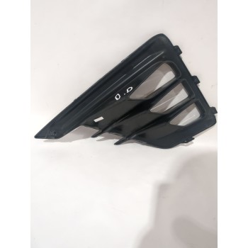 Recambio de moldura paragolpes para ssangyong tivoli 1.5 referencia OEM IAM 7876135010  