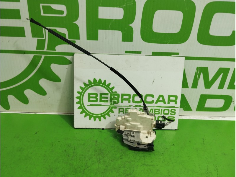 Recambio de cerradura puerta delantera derecha para seat altea (5p1) style copa referencia OEM IAM 5P0886016  