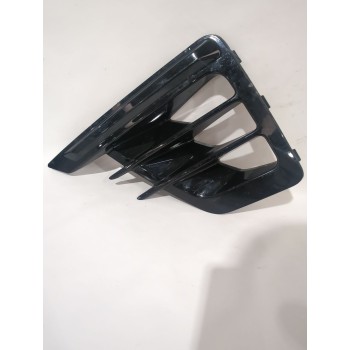 Recambio de moldura paragolpes para ssangyong tivoli 1.5 referencia OEM IAM 7875135010  