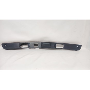 Recambio de maneta exterior porton para ssangyong tivoli 1.5 referencia OEM IAM 8388035000  