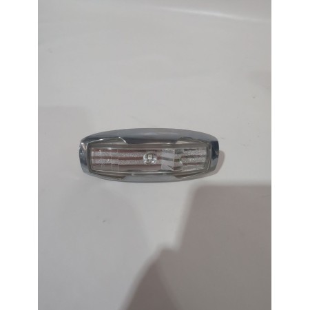 Recambio de piloto lateral izquierdo para ssangyong tivoli 1.5 referencia OEM IAM 834000810  