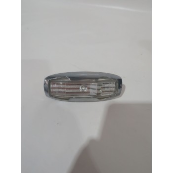 Recambio de piloto lateral izquierdo para ssangyong tivoli 1.5 referencia OEM IAM 834000810  