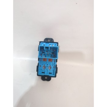 Recambio de mando elevalunas delantero derecho para ssangyong tivoli 1.5 referencia OEM IAM 299139582  