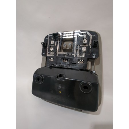 Recambio de luz interior para ssangyong tivoli 1.5 referencia OEM IAM 7767034000  