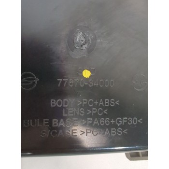 Recambio de luz interior para ssangyong tivoli 1.5 referencia OEM IAM 7767034000  