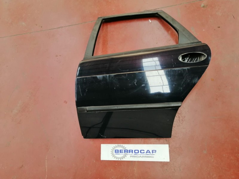Recambio de puerta trasera izquierda para saab 9-3 berlina 2.0 cat referencia OEM IAM 4697678  