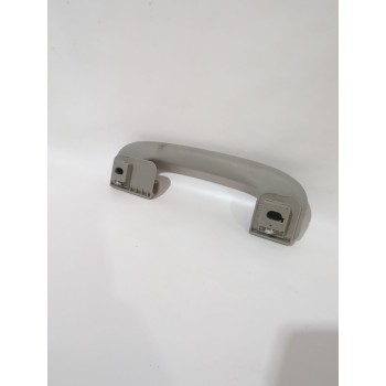 Recambio de asidero techo trasero izquierdo para ssangyong tivoli 1.5 referencia OEM IAM KPT20A1Y1SP426139  