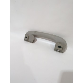 Recambio de asidero techo trasero izquierdo para ssangyong tivoli 1.5 referencia OEM IAM KPT20A1Y1SP426139  