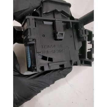 Recambio de mando limpia para toyota avensis (_t25_) 1.8 (zzt251_) referencia OEM IAM 173654  
