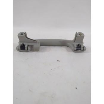 Recambio de asidero techo trasero derecho para toyota avensis (_t25_) 1.8 (zzt251_) referencia OEM IAM 7461005140B0  