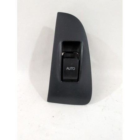 Recambio de mando elevalunas trasero izquierdo para toyota avensis (_t25_) 1.8 (zzt251_) referencia OEM IAM 7427205020  