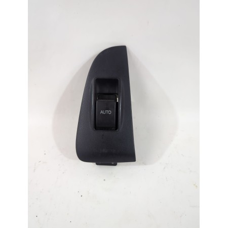 Recambio de mando elevalunas trasero derecho para toyota avensis (_t25_) 1.8 (zzt251_) referencia OEM IAM 7427105020  