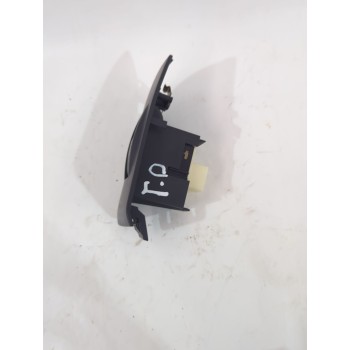 Recambio de mando elevalunas trasero derecho para toyota avensis (_t25_) 1.8 (zzt251_) referencia OEM IAM 7427105020  