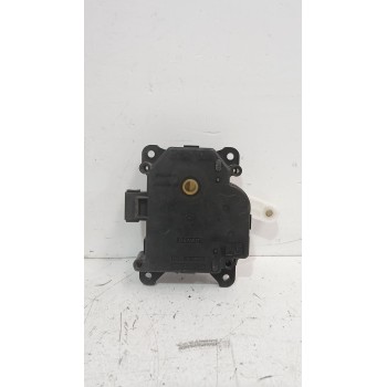 Recambio de motor apertura trampilla para toyota avensis (_t25_) 1.8 (zzt251_) referencia OEM IAM 0637008680  