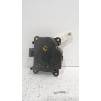 Recambio de motor apertura trampilla para toyota avensis (_t25_) 1.8 (zzt251_) referencia OEM IAM 0637008680  