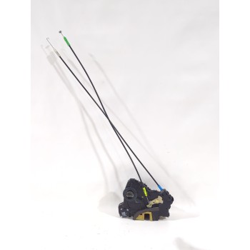 Recambio de cerradura puerta delantera izquierda para toyota avensis (_t25_) 1.8 (zzt251_) referencia OEM IAM 6904002152  