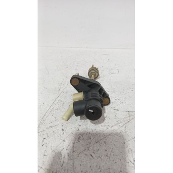 Recambio de bombin embrague para toyota avensis (_t25_) 1.8 (zzt251_) referencia OEM IAM 3142005021  