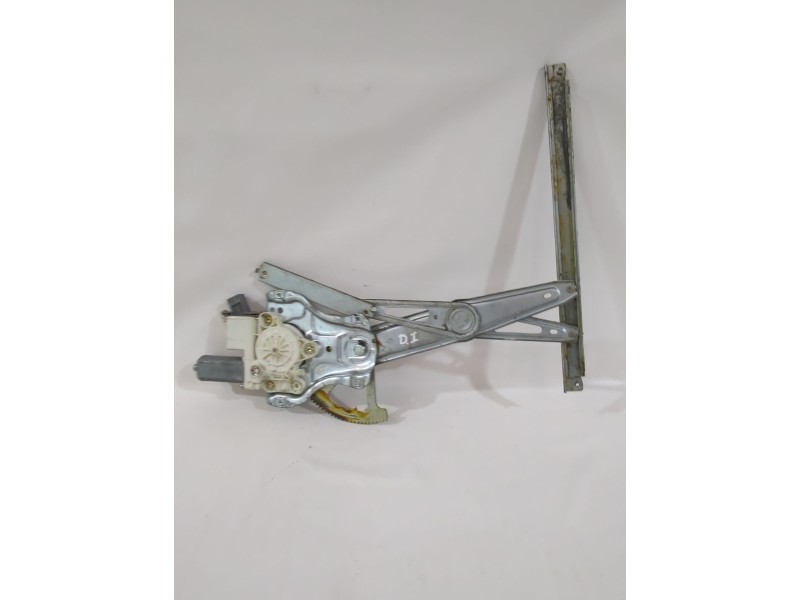 Recambio de elevalunas delantero izquierdo para toyota avensis (_t25_) 1.8 (zzt251_) referencia OEM IAM 6982005050  