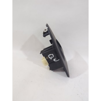 Recambio de mando elevalunas delantero derecho para toyota avensis (_t25_) 1.8 (zzt251_) referencia OEM IAM 8481005050  
