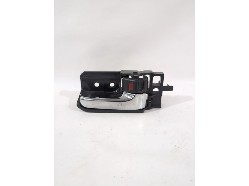 Recambio de maneta interior delantera derecha para toyota avensis (_t25_) 1.8 (zzt251_) referencia OEM IAM 6920505040B0  
