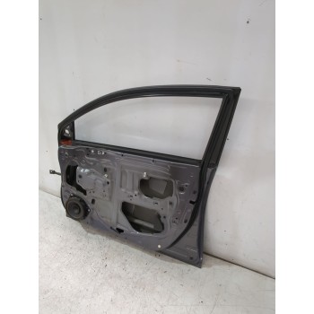 Recambio de puerta delantera derecha para toyota avensis (_t25_) 1.8 (zzt251_) referencia OEM IAM 6700105050  