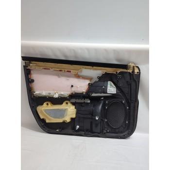 Recambio de guarnecido puerta delantera derecha para lexus ct (zwa10_) 200h (zwa10_) referencia OEM IAM 67777X1B07/67611X1B19  