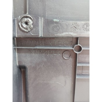 Recambio de guarnecido puerta delantera izquierda para lexus ct (zwa10_) 200h (zwa10_) referencia OEM IAM 67778X1B07/67612X1B19 