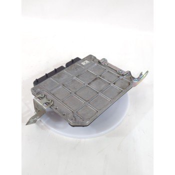 Recambio de centralita motor uce para lexus ct (zwa10_) 200h (zwa10_) referencia OEM IAM 8966176030  