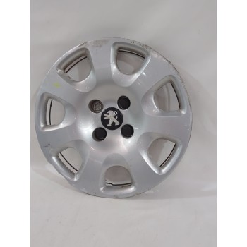 Recambio de tapacubos para peugeot partner furgoneta/monovolumen 1.6 hdi 90 referencia OEM IAM 9675488377  