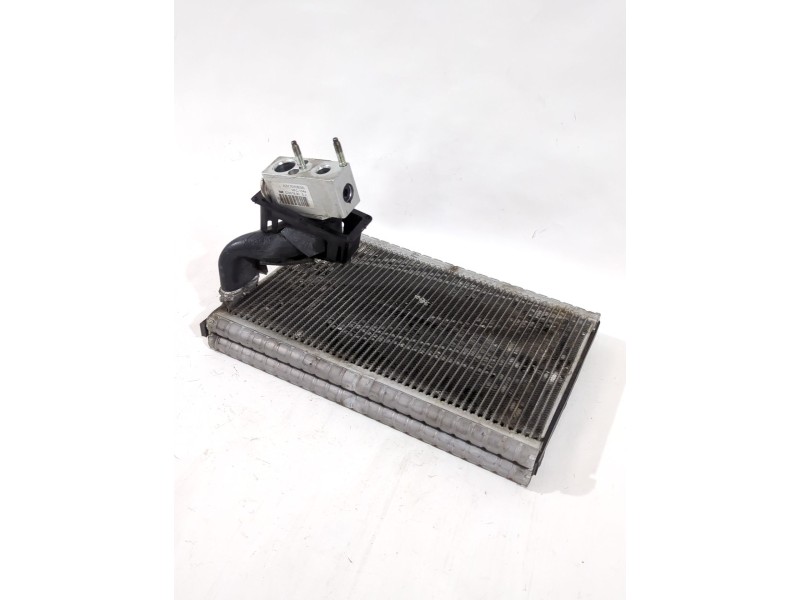 Recambio de evaporador aire acondicionado para peugeot partner furgoneta/monovolumen 1.6 hdi 90 referencia OEM IAM 52281890  