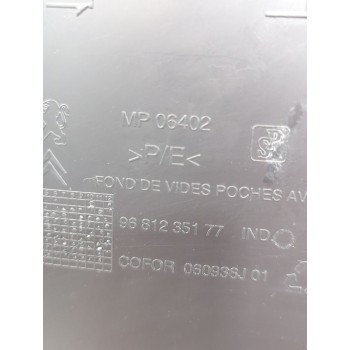 Recambio de guarnecido puerta delantera derecha para peugeot partner furgoneta/monovolumen 1.6 hdi 90 referencia OEM IAM 9681235