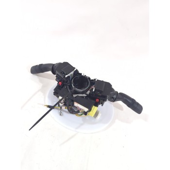 Recambio de mando multifuncion para toyota yaris cross (mxp_) 1.5 hybrid (mxpj10) referencia OEM IAM 89245k0020  