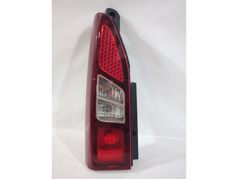 Recambio de piloto trasero derecho para peugeot partner furgoneta/monovolumen 1.6 hdi 90 referencia OEM IAM 1680022580  