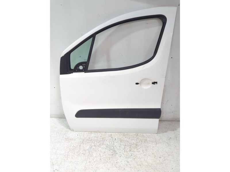 Recambio de puerta delantera izquierda para peugeot partner furgoneta/monovolumen 1.6 hdi 90 referencia OEM IAM 9002Z3  