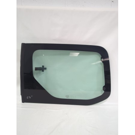 Recambio de luna trasera derecha para peugeot partner furgoneta/monovolumen 1.6 hdi 90 referencia OEM IAM 8569VP  