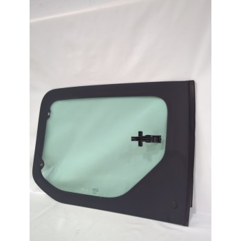 Recambio de luna trasera derecha para peugeot partner furgoneta/monovolumen 1.6 hdi 90 referencia OEM IAM 8569VP  