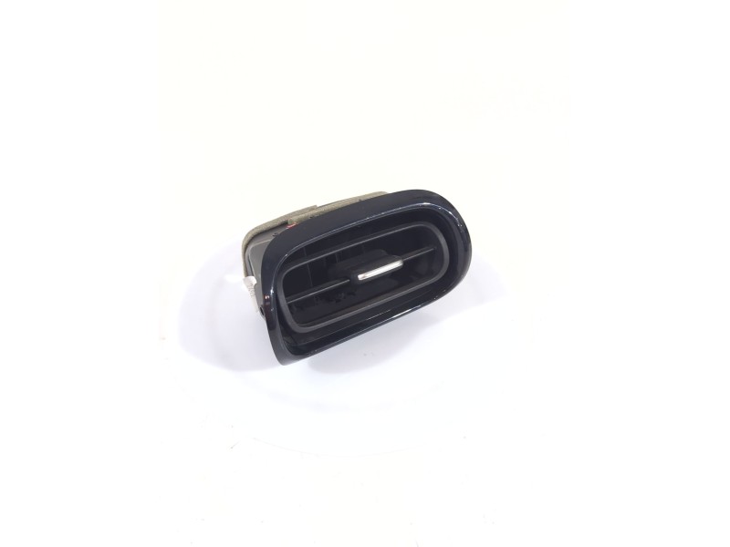 Recambio de aireador lateral izquierdo para toyota yaris cross (mxp_) 1.5 hybrid (mxpj10) referencia OEM IAM 55660K0040  
