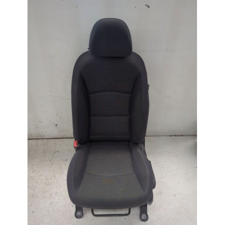 Recambio de asiento delantero izquierdo para ssangyong tivoli 1.5 referencia OEM IAM   