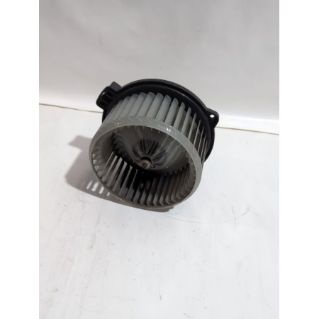 Recambio de motor calefaccion para toyota avensis (_t25_) 1.8 (zzt251_) referencia OEM IAM 0130101601/0160700610  